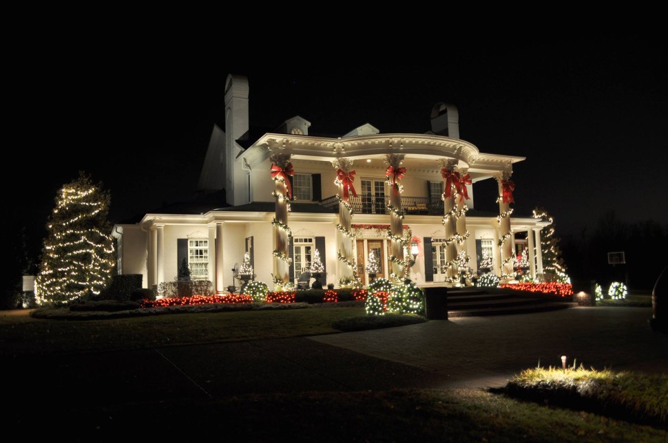 Custom Holiday Lights Design